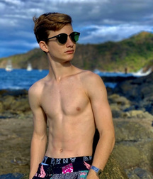 Ben's Sunday Boys Twink Tube Gay Shirtless Cute 6060e225a0318.jpeg