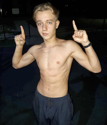 Ben's Sunday Boys Twink Tube Gay Shirtless Cute 6060e22b566eb.jpg