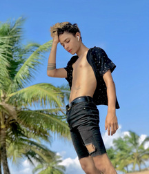 Ben's Sunday Boys Twink Tube Gay Shirtless Cute 6060e22d3971d.jpg