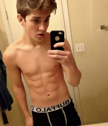 Ben's Sunday Boys Twink Tube Gay Shirtless Cute 6060e2314a468.jpg