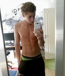 Ben's Boy Selfies and Cool Hairstyles 606223a6c60b6.jpg