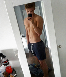 Ben's Boy Selfies and Cool Hairstyles 606223af453d9.jpg