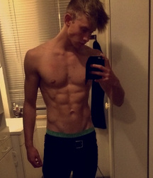 Ben's Boy Selfies and Cool Hairstyles 606223d9a8b6b.jpg