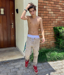 Ben's FAV Thursday Gay Tube Boys 6065eb2d48f0f.jpg