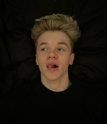 BenBen‘s Saturday Evening BM Gay Tube 606888fa5924c.jpeg