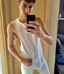 BenBen‘s Saturday Evening BM Gay Tube 6068891ae737d.jpeg