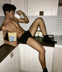 BenBen‘s Fav Wall Posts Twink Tube 606cbd52d3ebb.jpeg