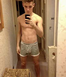Ben's Tuesday BM Gay Tube 609199093c4db.jpg