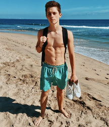 Ben's Thursday Boy Mix Gay Tube 6093111a6c381.jpeg