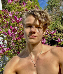 Ben's Thursday Boy Mix Gay Tube 6093112a71d3e.jpeg