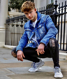 Ben's Sunday Boy Mix Gay Tube 60a188425f0a1.jpg