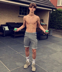 Ben's Sunday Boys Mix Gay Tube 60aa9640a7647.jpeg