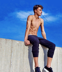 Ben's Sunday Boys Mix Gay Tube 60aa967ba51f7.jpg