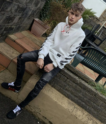 Ben's Saturday Boy Mix Gay Tube 60b1d0134fe18.jpg