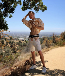 Ben's Saturday Boy Mix Gay Tube 60b1d054bac2d.jpeg