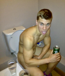 Ben's Sunday Evening BM Gay Tube 60bcf79c61af8.jpeg