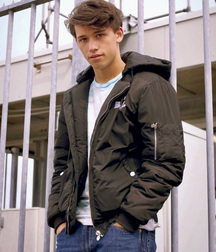 Ben's Fav. Monday Wall Posts Gay Tube 60be1912bd5c7.jpeg