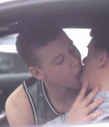 Ben‘s Weekend Boy Mix Gay Tube 60c50a4b1bfb4.gif