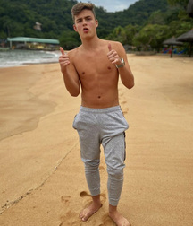 Ben‘s Weekend Boy Mix Gay Tube 60c50a5b7c1e4.jpeg