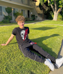 Ben‘s Weekend Boy Mix Gay Tube 60c50a9eea41f.png