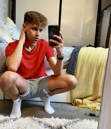 Ben's Tuesday Boy Mix Gay Tube 60c8385d828e4.jpeg