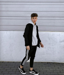 FAV. Wall Posts Twink Tube 60ca933817ac3.jpg
