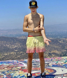 Ben‘s Monday Boy Mix Twink Tube 60d09f05c5932.jpeg