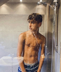 Twink Tube Wall Favorites Sexy 60d7457c2f9d9.jpeg