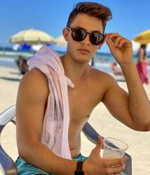 Wall Favorites Best Gay Porn Boys 60d8d2884f9f2.jpeg