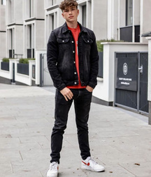 Ben‘s Sunday Wall Favorites Twink Tube 6106c5ecbb5d9.jpeg