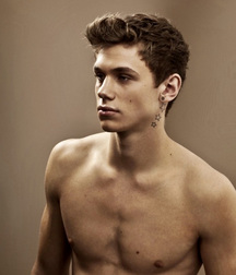 Ben‘s Sunday Wall Favorites Twink Tube 6106c60ad7a79.jpeg