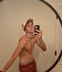 Ben's Sunday Wall Favorites Twink Tube 6110349ebe23f.jpeg