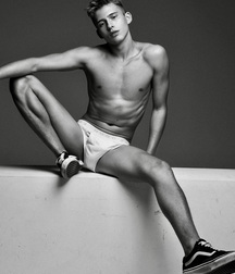 Ben Wall Favorites Twink Tube Selfies 6113efff072c2.jpeg