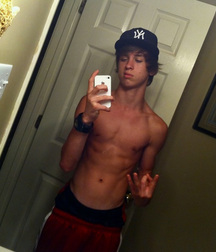Ben Wall Favorites Twink Tube Selfies 6113f03ac1ec3.jpeg
