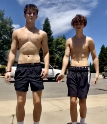 Wall Favorites Tumblr and GBT Twink Tube 611ea3189752e.jpeg