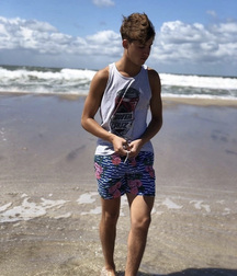 Wall Favorites Tumblr and GBT Twink Tube 611ea33501ac7.jpeg