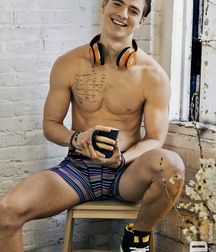 Ben's Friday Wall Favorites Twink Tube 611fef62830ff.jpeg
