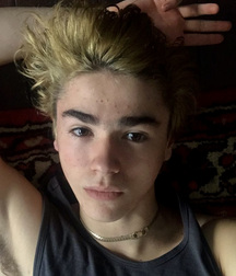 Twink Tube Ben's Wall Favorites Boys 6122a90e52288.jpg