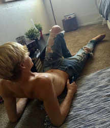 Ben's Weekend Wall Favorites Twink Tube 612a8df62c8d6.jpeg