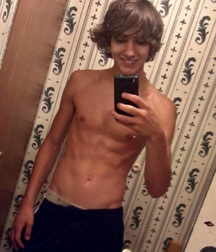 Ben's Weekend Wall Favorites Twink Tube 612a8e0d5d492.jpeg