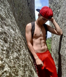 Ben's Weekend Wall Favorites Twink Tube 612a8e29af860.jpeg