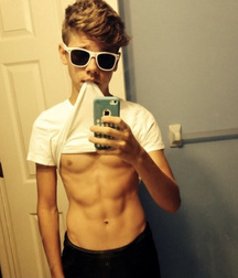 Ben's Weekend Wall Favorites Twink Tube 612a8e2d56262.jpg