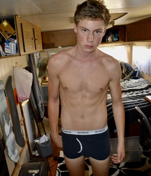 Ben's Weekend Wall Favorites Twink Tube 612a8e622b117.jpeg