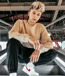 Ben's Wednesday Boy Mix Twink Tube 6154876c064b8.jpg