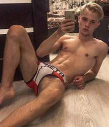 Ben's Wednesday Boy Mix Twink Tube 615487f3a5b54.jpeg