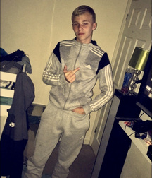 Ben's Wednesday Boy Mix Twink Tube 615488190f6fb.jpeg