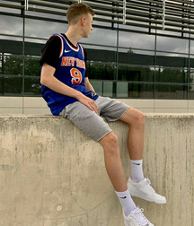 BenBen Sneaker Boy Mix Twink Tube 615dfbaf2e9d0.jpeg