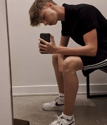 BenBen Sneaker Boy Mix Twink Tube 615dfbd1c17eb.jpeg