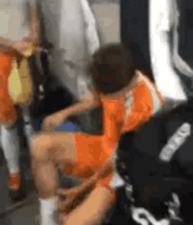 BenBen Sneaker Boy Mix Twink Tube 615dfbfd8e642.gif