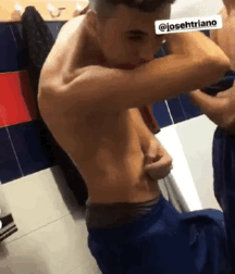 BenBen Sneaker Boy Mix Twink Tube 615dfc0711a18.gif